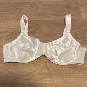 Vintage Seats Bra C38